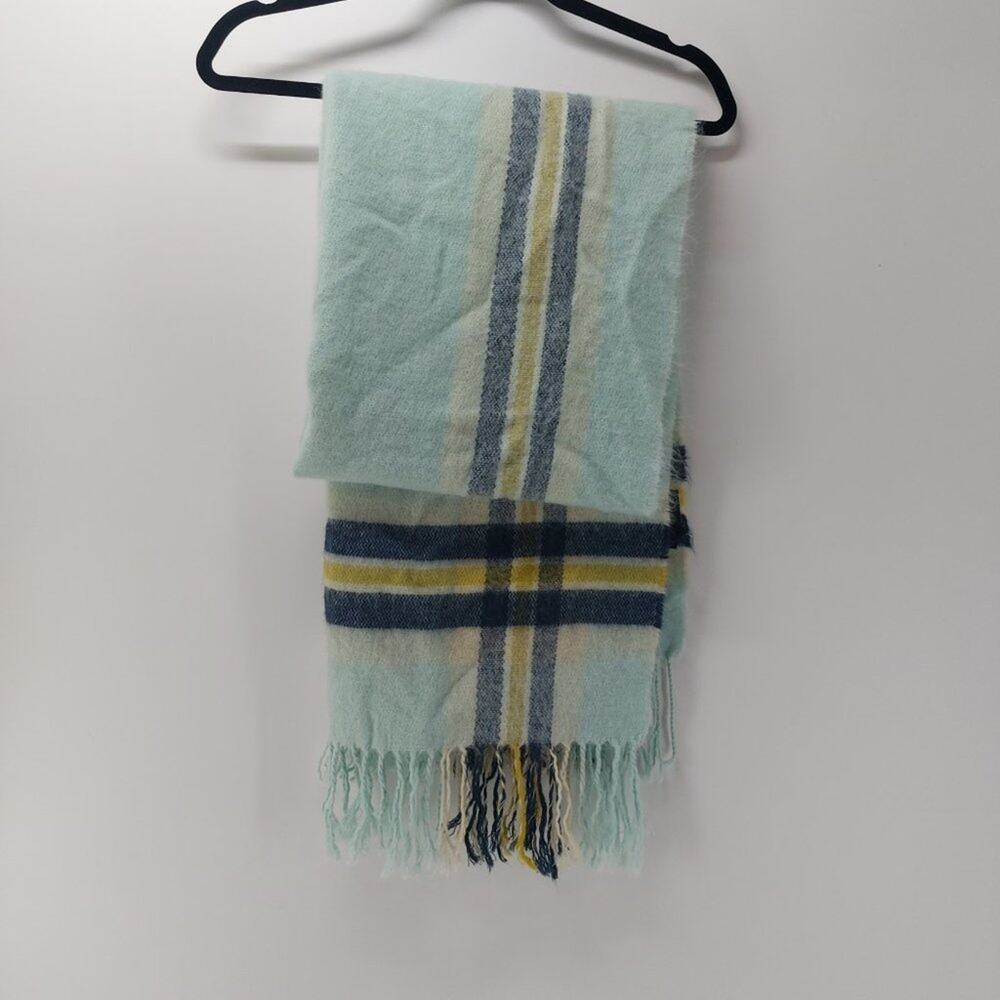 Steve Madden Fuzzy Scarf with Tassels Blue Navy Blue Aqua Yellow - Picture 8 of 10